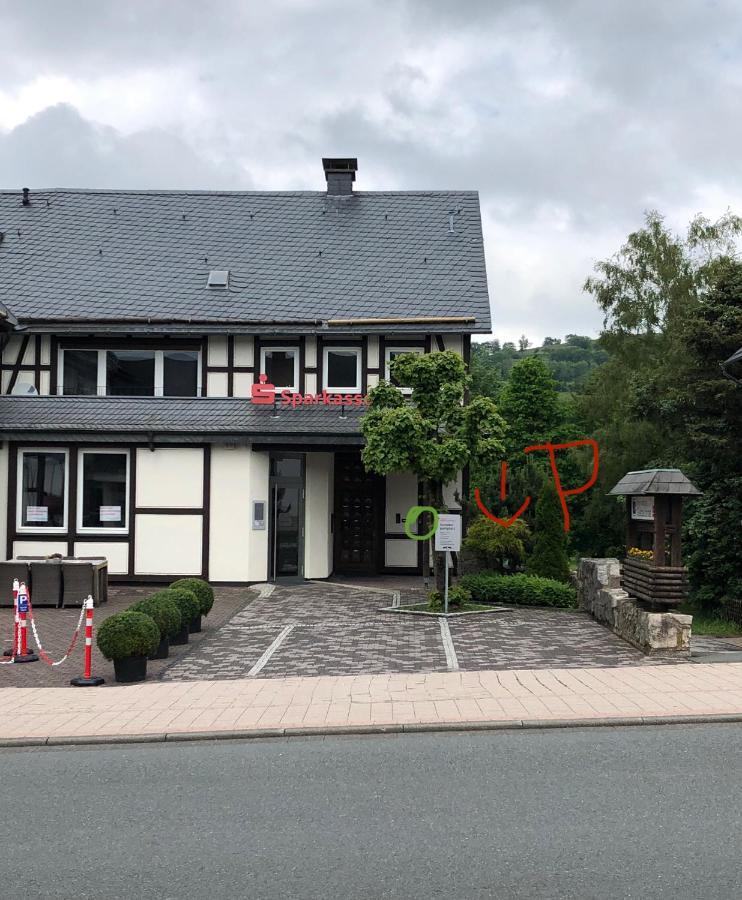 Monteurzimmer Zimmer + Wc วิลลิงเงิน ภายนอก รูปภาพ